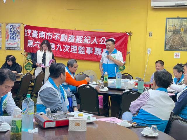 1379999_d630def76833dcc9c34e08b7e3f9d029