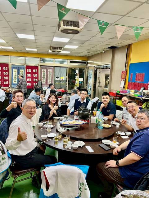 1380006_86a90d9ab06135a55db0291b0abce1b6