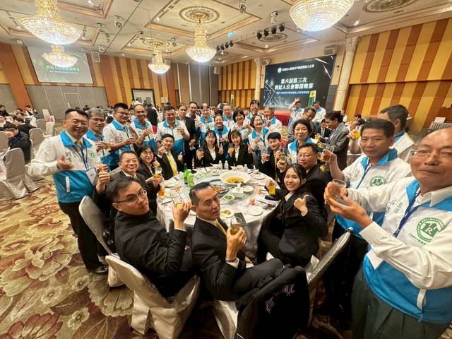 1381629_46a979f7a88853e22b97e642d357ded4