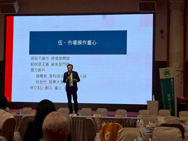 1381631_69005a20a525e8f6460c472134cd2f7d